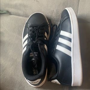 Addidas sneakers